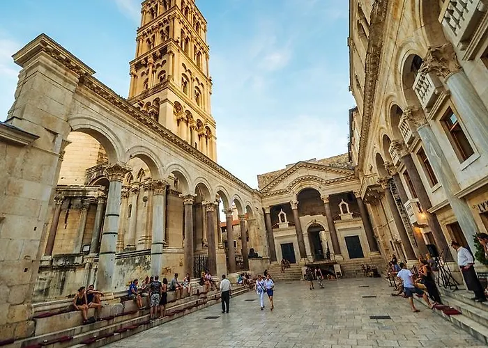 Palace Vendégház 3*